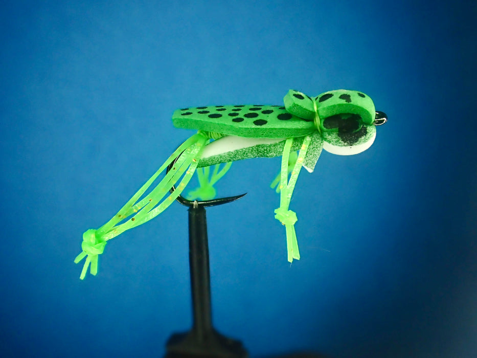 Bog Raider Nitro Frog Slider Fly Tying Kit | Guide-Style Bass Frog Pattern | All Materials Included | Choose Your Hook Size